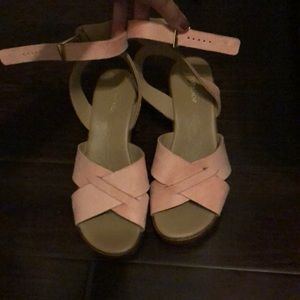 Top platform sandals
